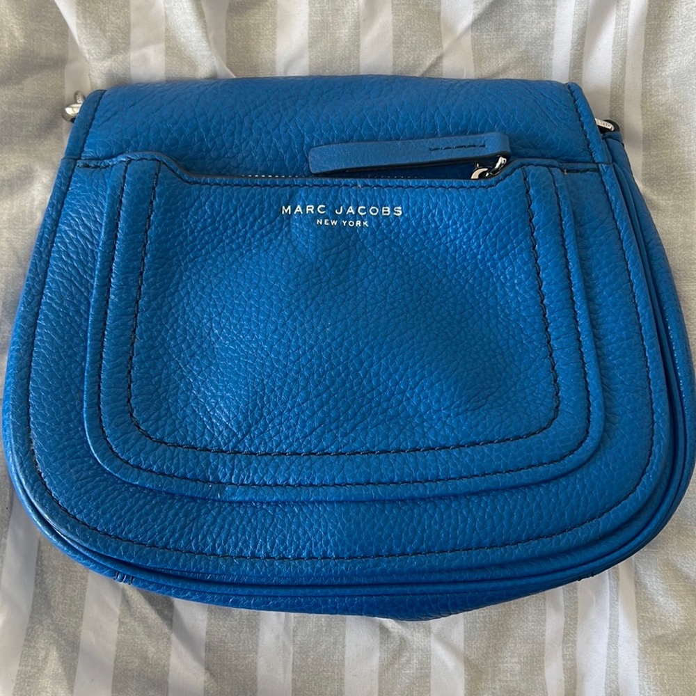 Marc Jacobs blue crossbody purse